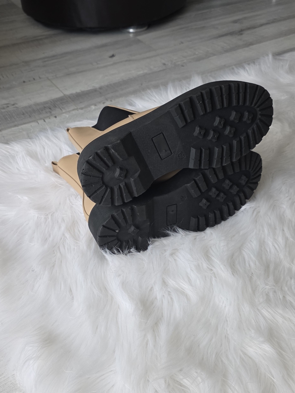 MIA Tan Chelsea Platform Booties with Black Elastic - Picture 6 of 9